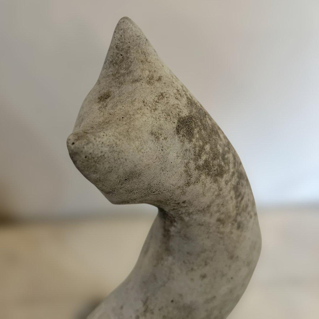 英国ガーデンオーナメント猫