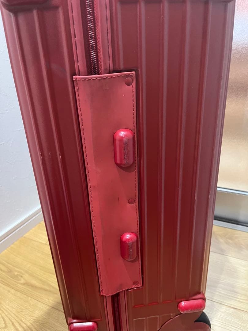 リモワ　2輪　レッド