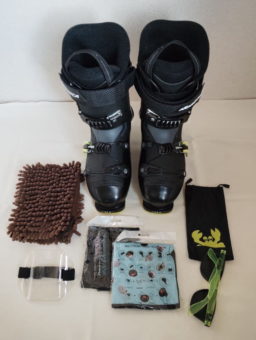 極美品 NORDICAスキーブーツ男女兼用 プロショップ別注 定価51,800円