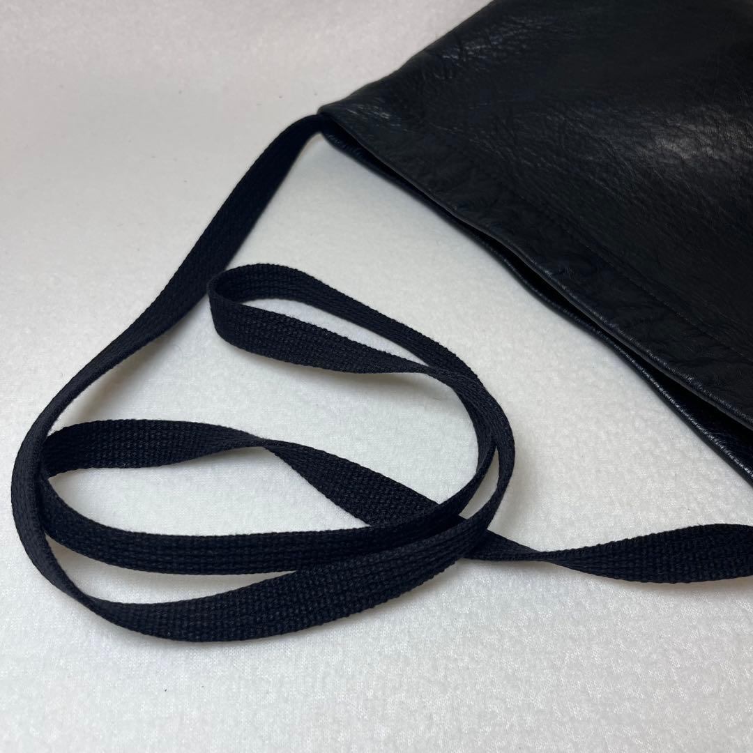 nest Robe CONFLICT 黒 レザー ショルダーバッグ