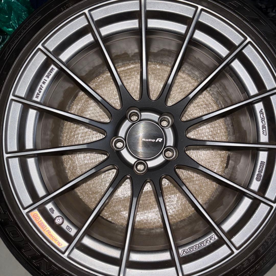 ENKEI rs05rr 10.5J +15 18インチ 5穴 pcd114.3