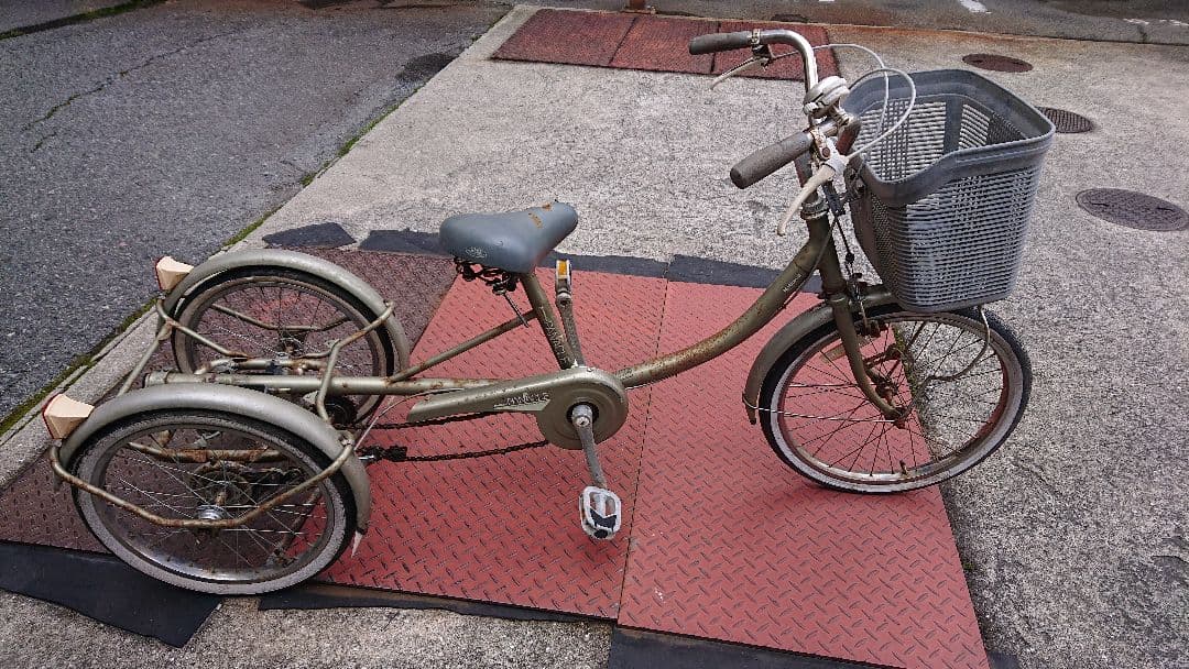 最終値下げ品！ナショナル 三輪自転車 大人用（兵庫県姫路市まで