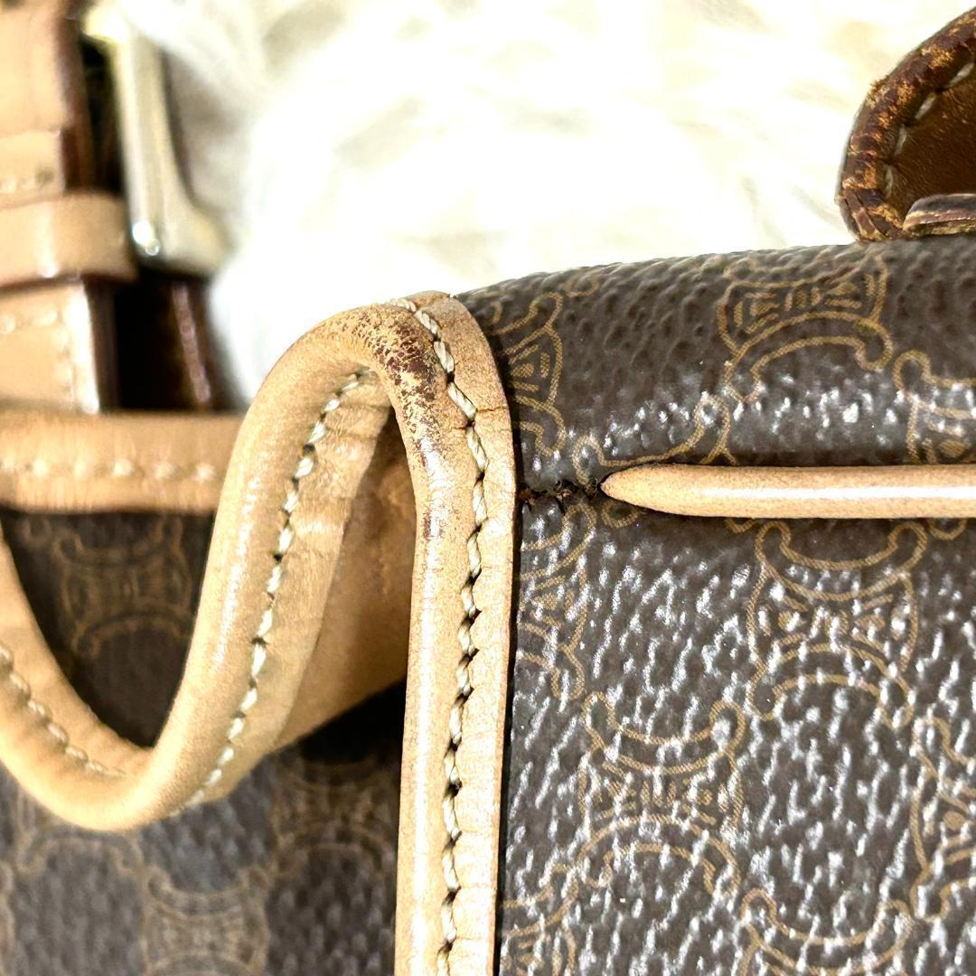 セリーヌ　ショルダーバッグ　マカダム　ヴィンテージ　金具　ゴールド　PVC