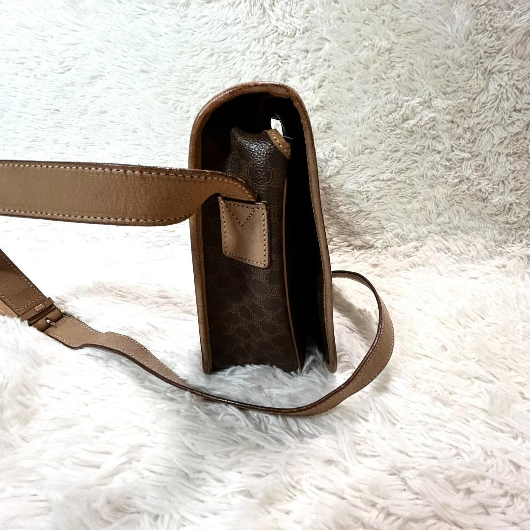 セリーヌ　ショルダーバッグ　マカダム　ヴィンテージ　金具　ゴールド　PVC