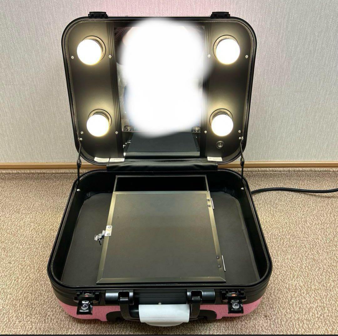 お値下げ処分価格‼️メイクステーション照明付きキャスター付き