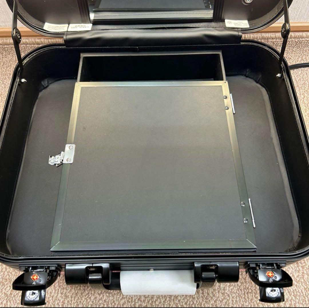 お値下げ処分価格‼️メイクステーション照明付きキャスター付き