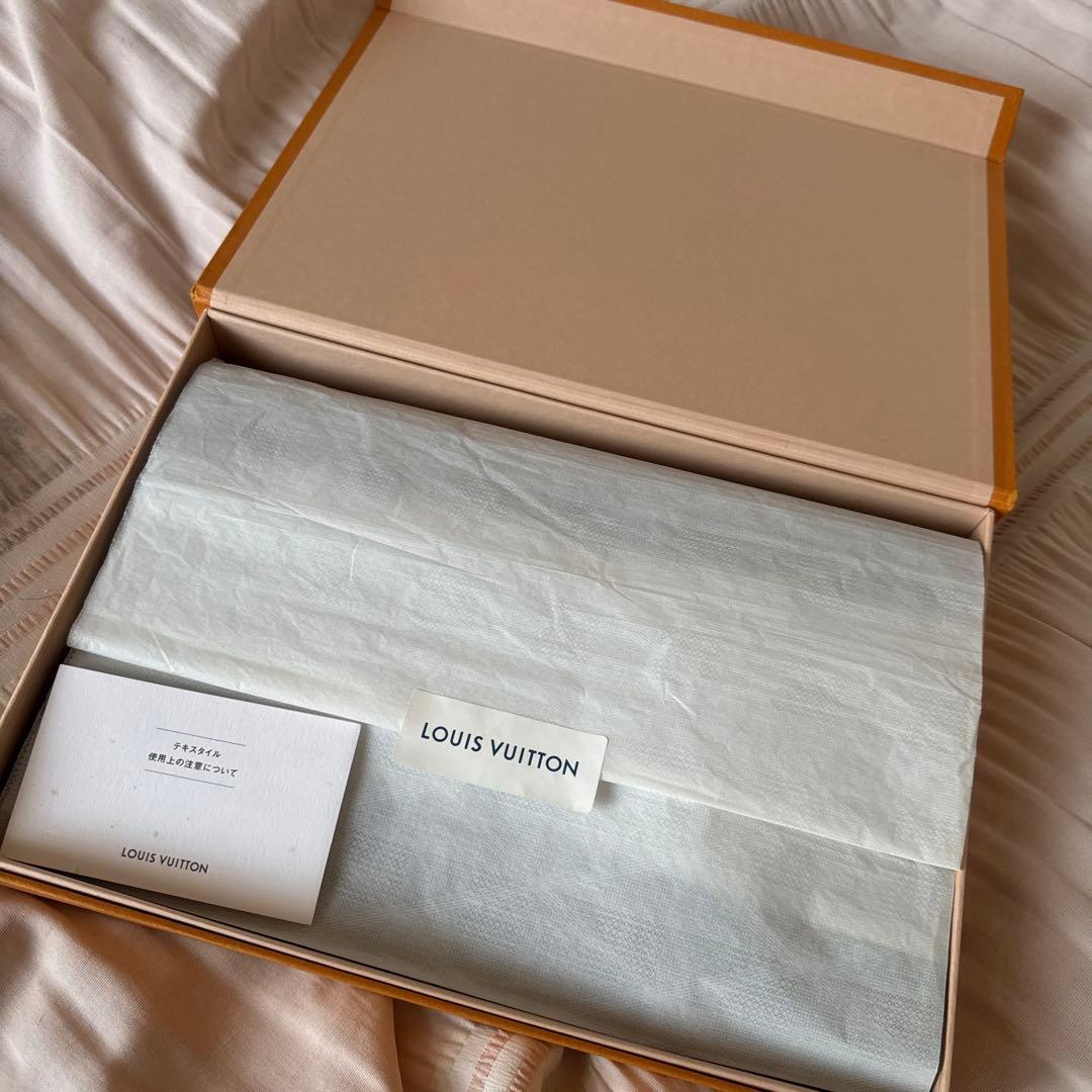 ルイヴィトン マフラー エシャルプ モノグラム グラディエント ノワールブラック