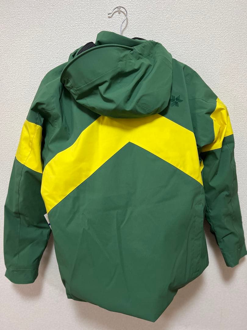 新品Goldwin スキーウェア XSサイズ 緑×黄
