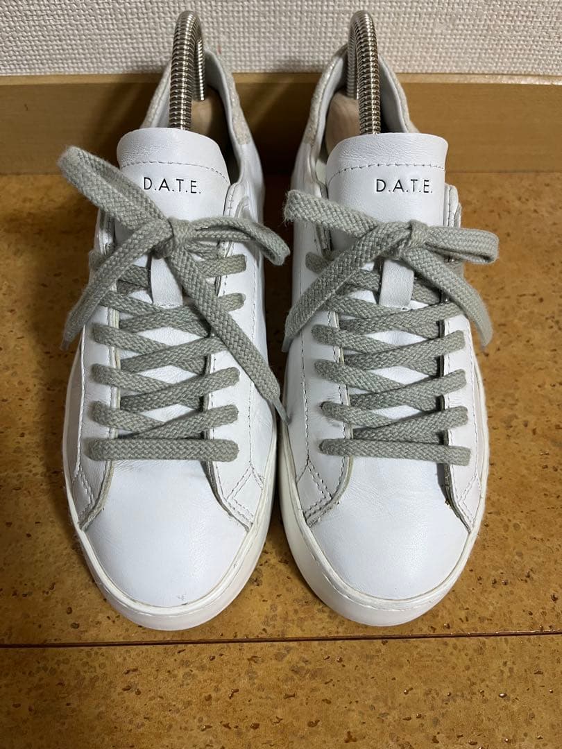 靴 D.A.T.E. HILL LOW CALF WHITE-SILVER 22.5