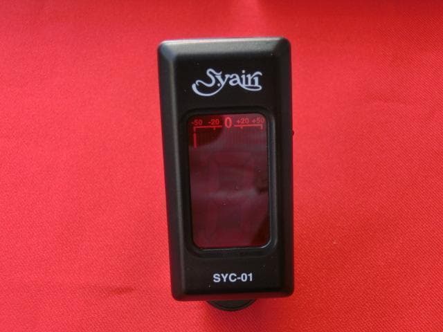 三線　沖縄三線初心者にもやさしいお得なセット　 教本、DVD、チューナー付属品付