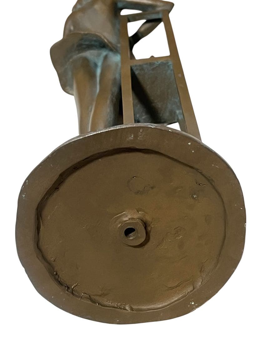 【中古】ブロンズ像「自分の時間」長房一洋作　女性と猫のブロンズ彫刻