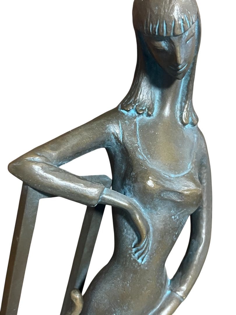 【中古】ブロンズ像「自分の時間」長房一洋作　女性と猫のブロンズ彫刻