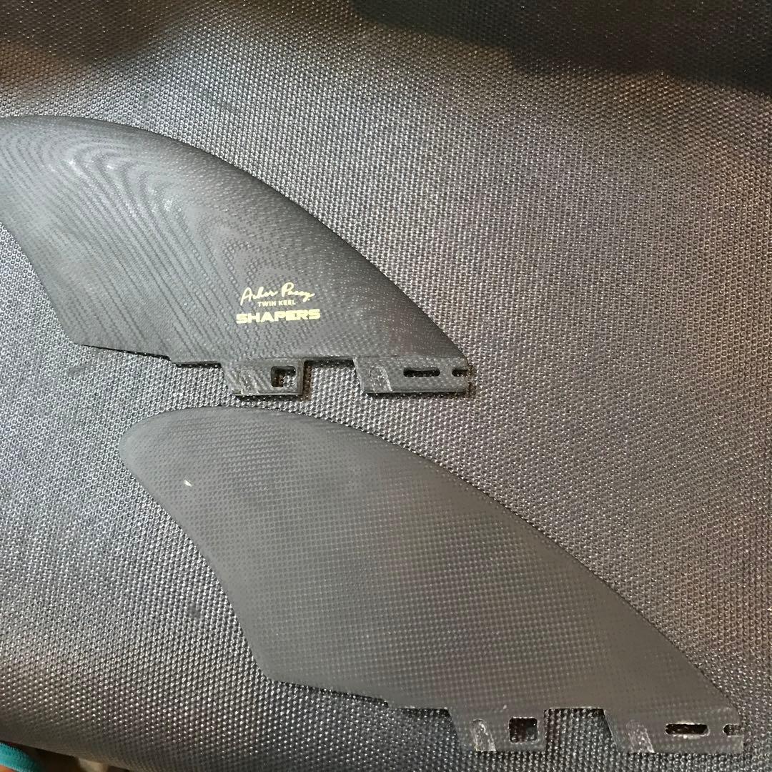 Shapers Twin Keel サーフボードフィン