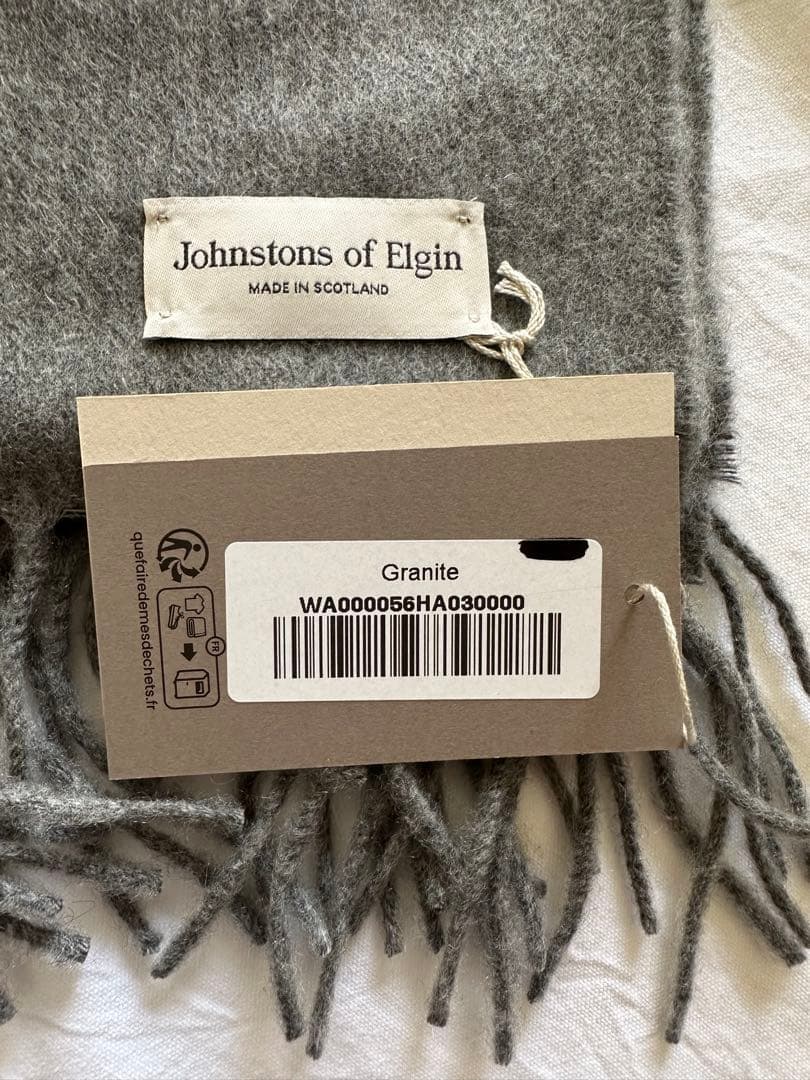ジョンストンズ カシミヤ　大判ストール　グラナイト　新品未使用　グレー系