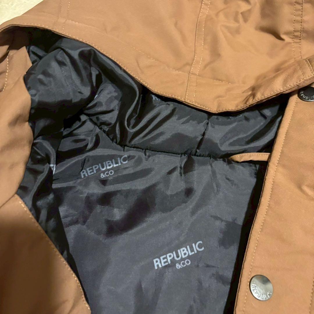 REPUBLIC ブラウン フード付きジャケット