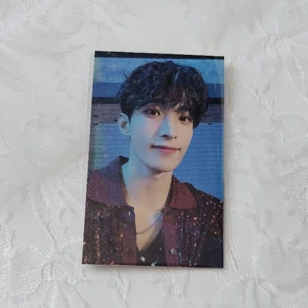 SEVENTEEN ホログラムトレカ ドギョム SECTOR17 HMVラキドロ - メルカリ