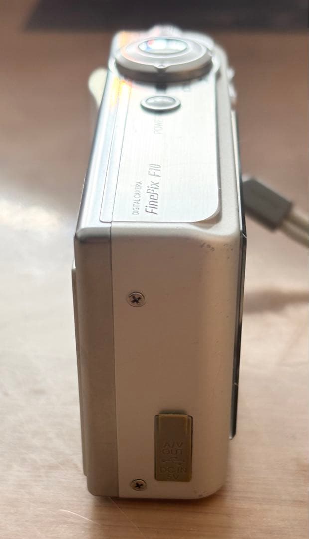 富士フイルム FUJIFILM FinePix F10 機関・外観　　良好　美品