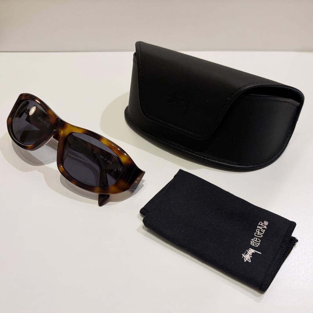 小物 STUSSY LANDON SUNGLASSES DARK TORTOISE