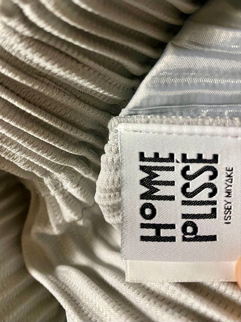 2024年HOMME PLISSÉ ISSEY MIYAKE BASICS