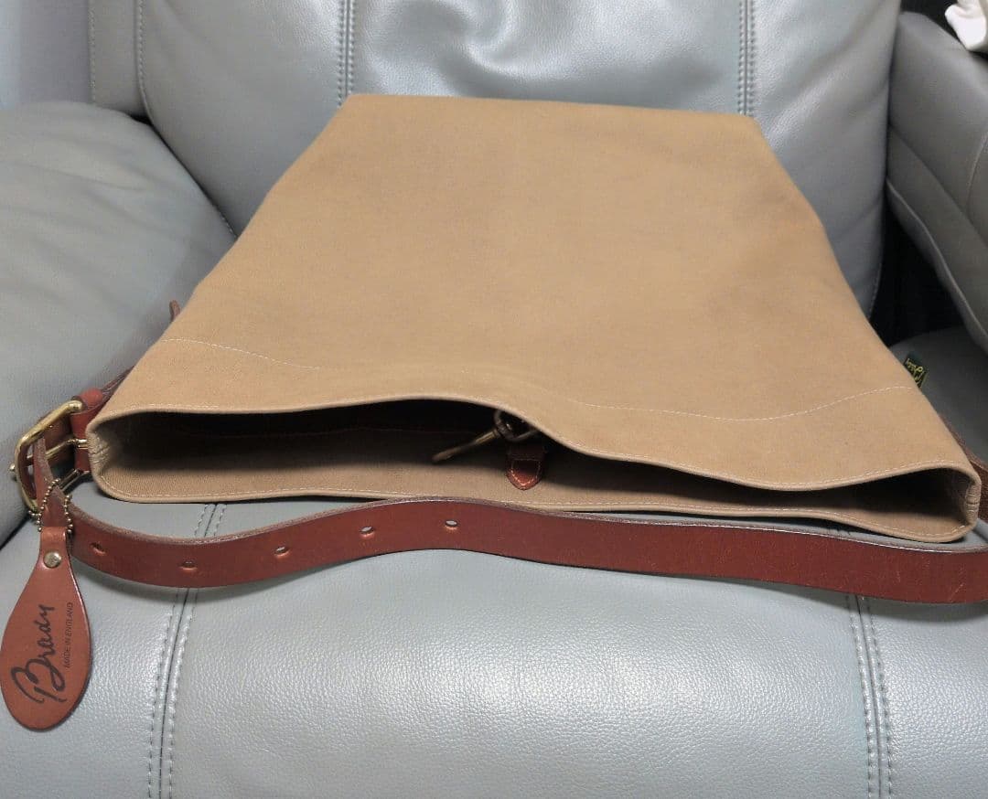 希少✨BRADY LEVEN ショルダーバック ラージサイズ