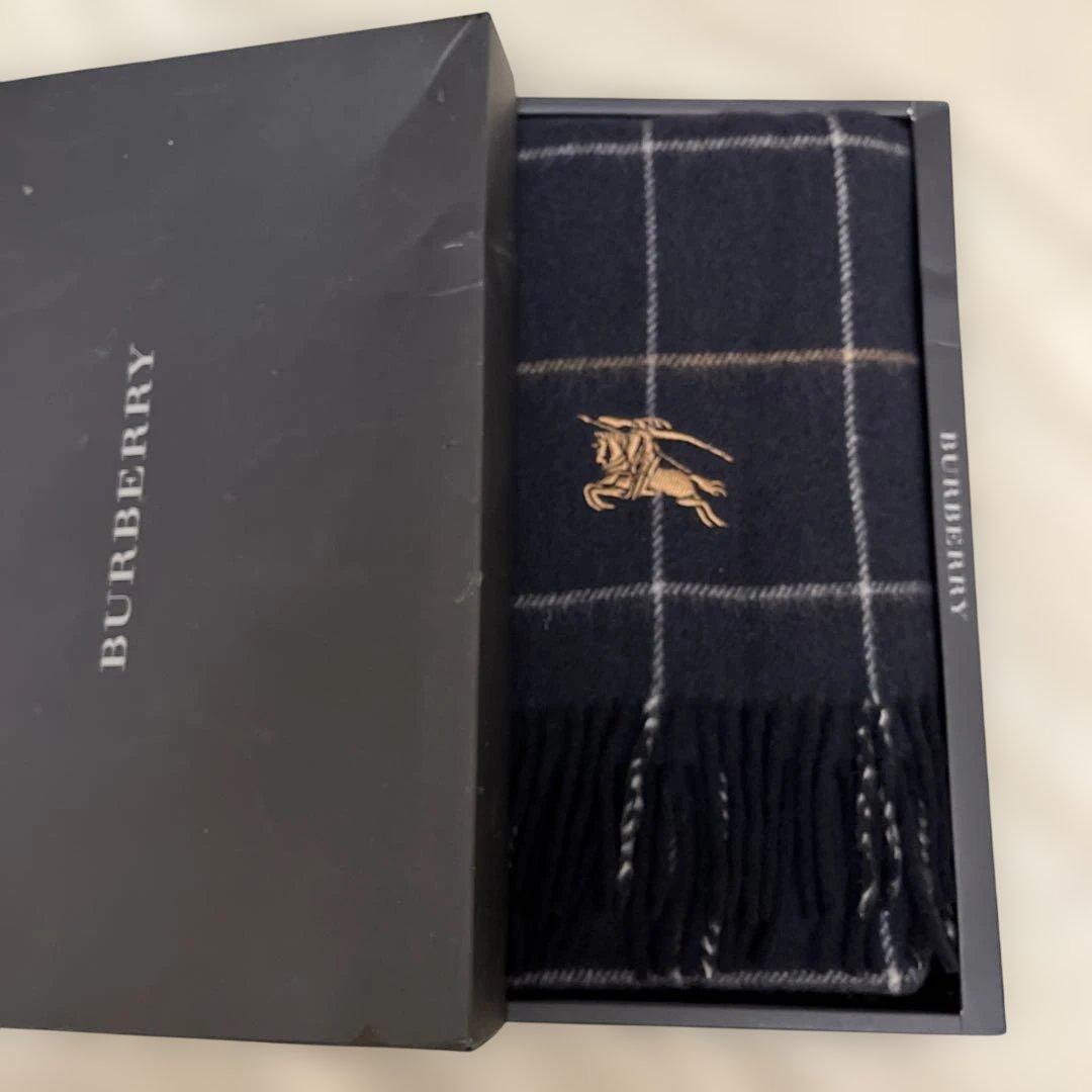新品未使用　バーバリーロンドン　チェック　ウール100%ひざ掛け　ネイビー　紺色