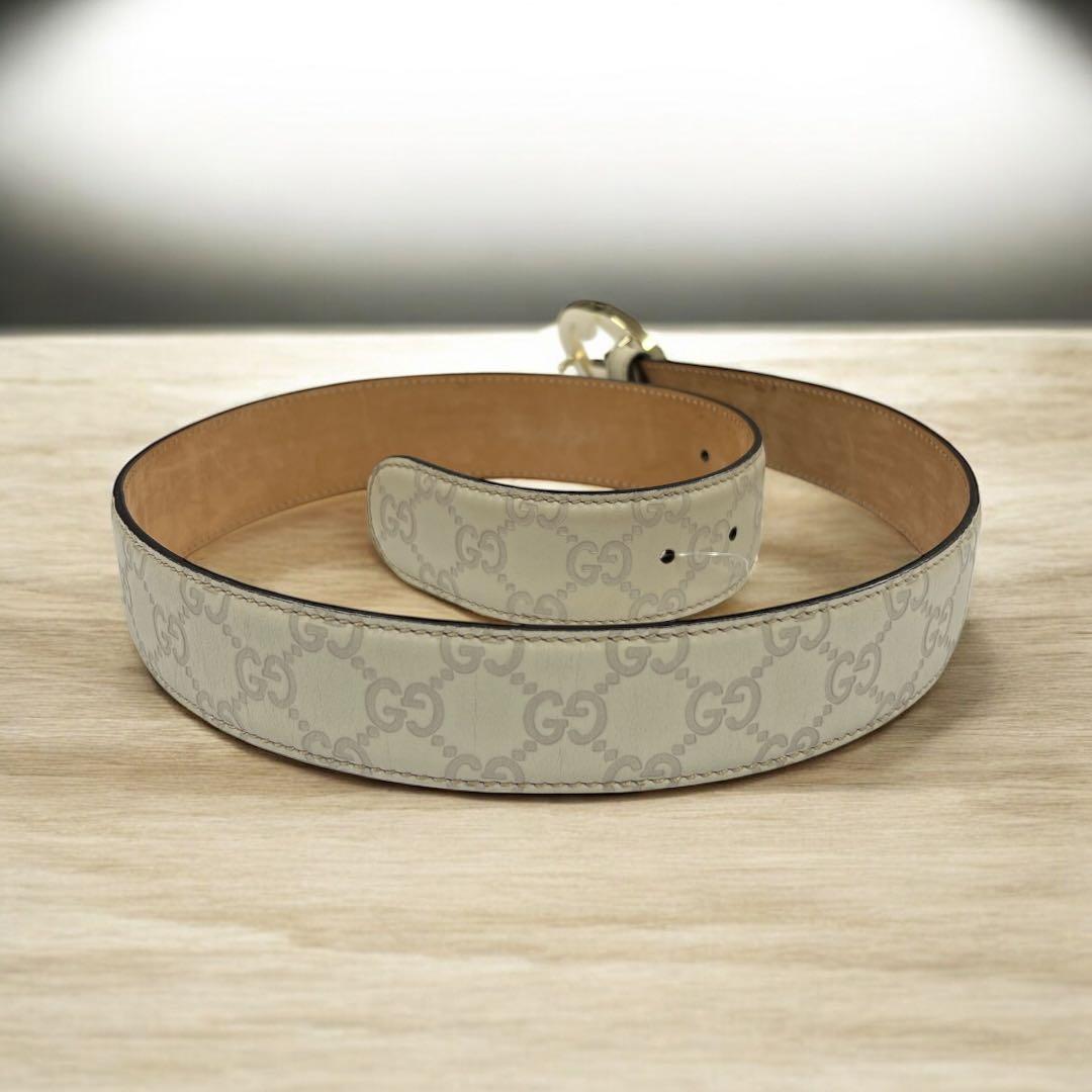 Gucci GG アイボリーレザーベルト　インターロッキング Gバックルベルト