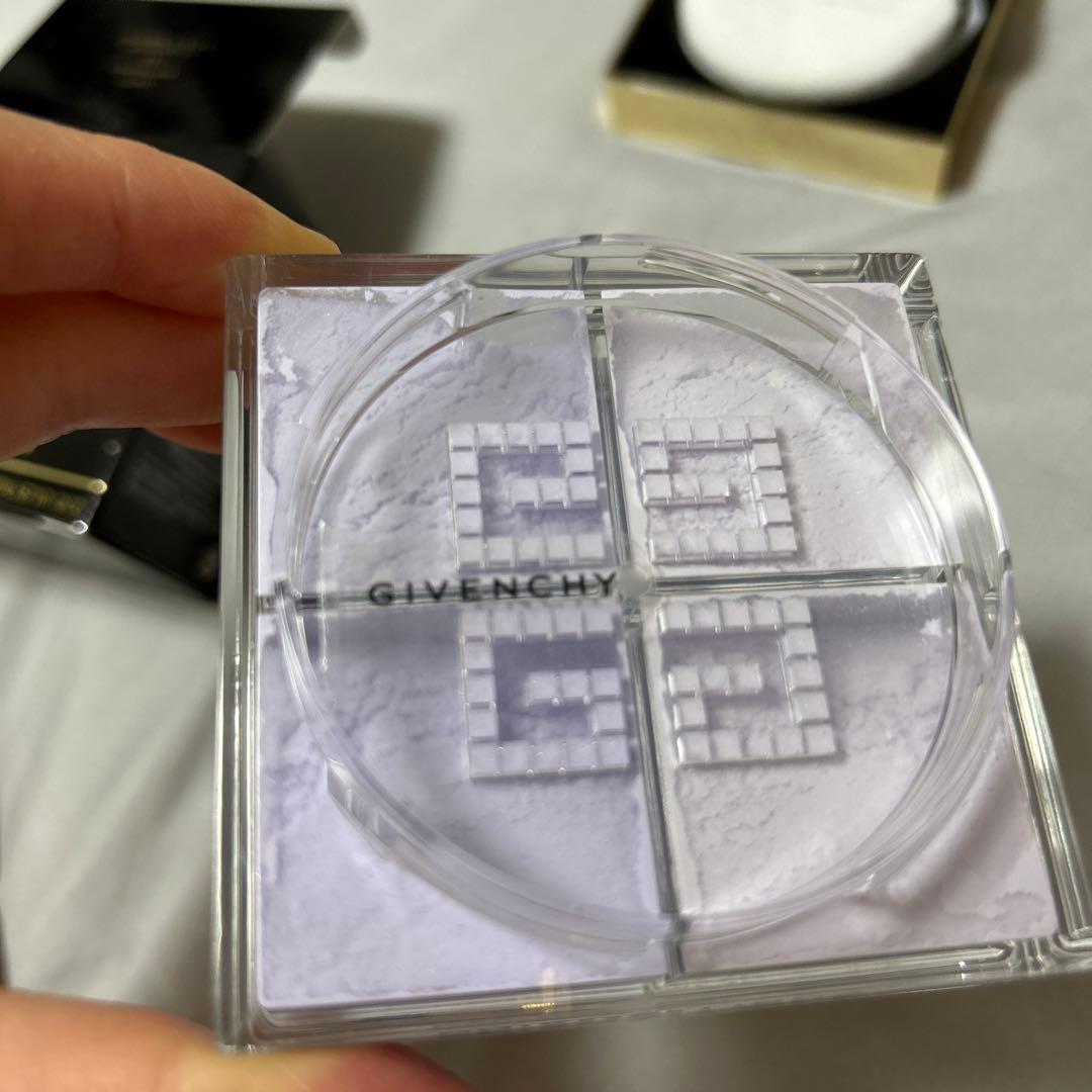 GIVENCHY プリズムリーブル パウダー スパークリングライラック
