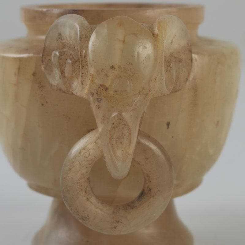 中国 玉石彫刻 獅子摘 双耳遊環 飾壷 香炉 唐木台付 N