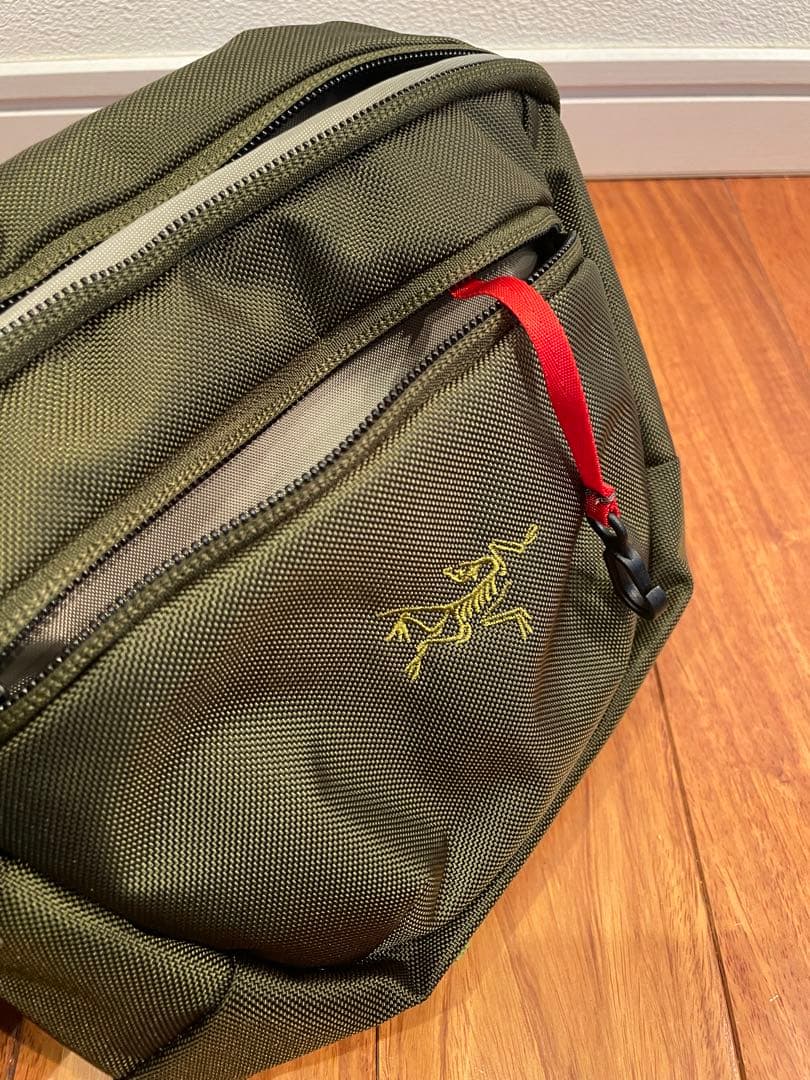 新品▪️Arcteryx アークテリクス▪️Maka 2 マカ▪️オリーブ▪️3ℓ