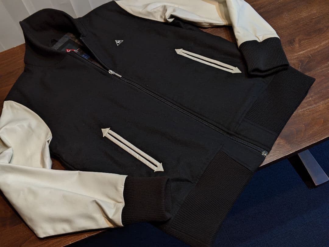 ルコック　ゴルフ　スタジャン　フェイクレザー　　中綿　毛　ジャケット　　デサント