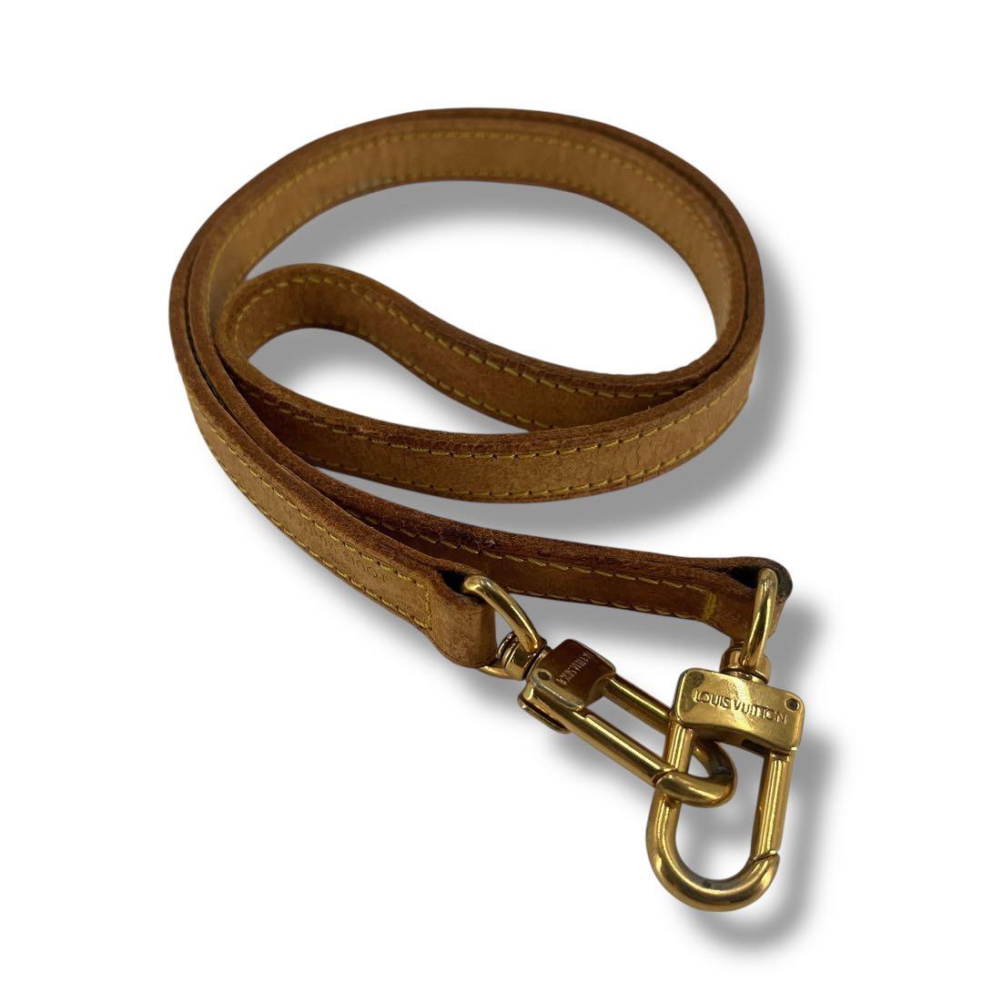 LOUIS VUITTON ショルダーストラップ　金具　ロゴ刻印　レザー