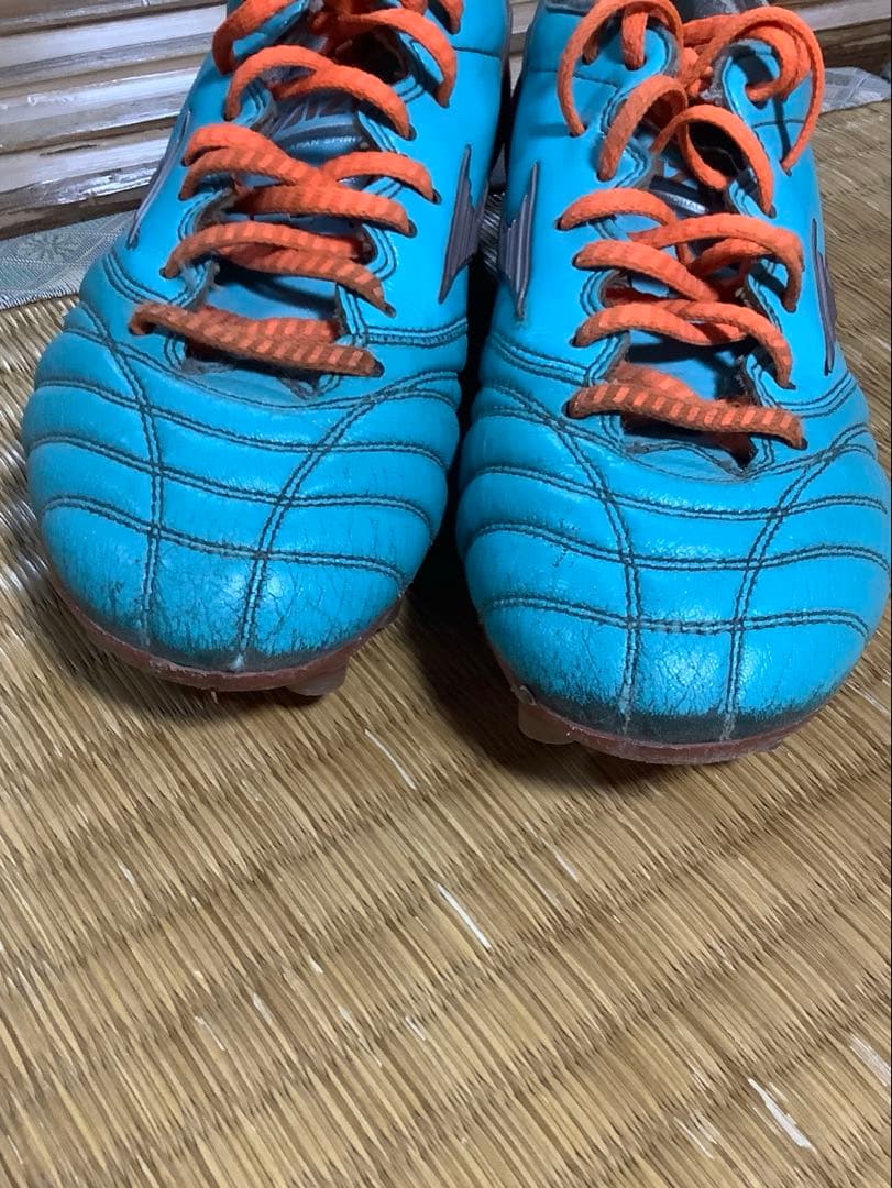 ミズノ モレリアネオ3 23cm