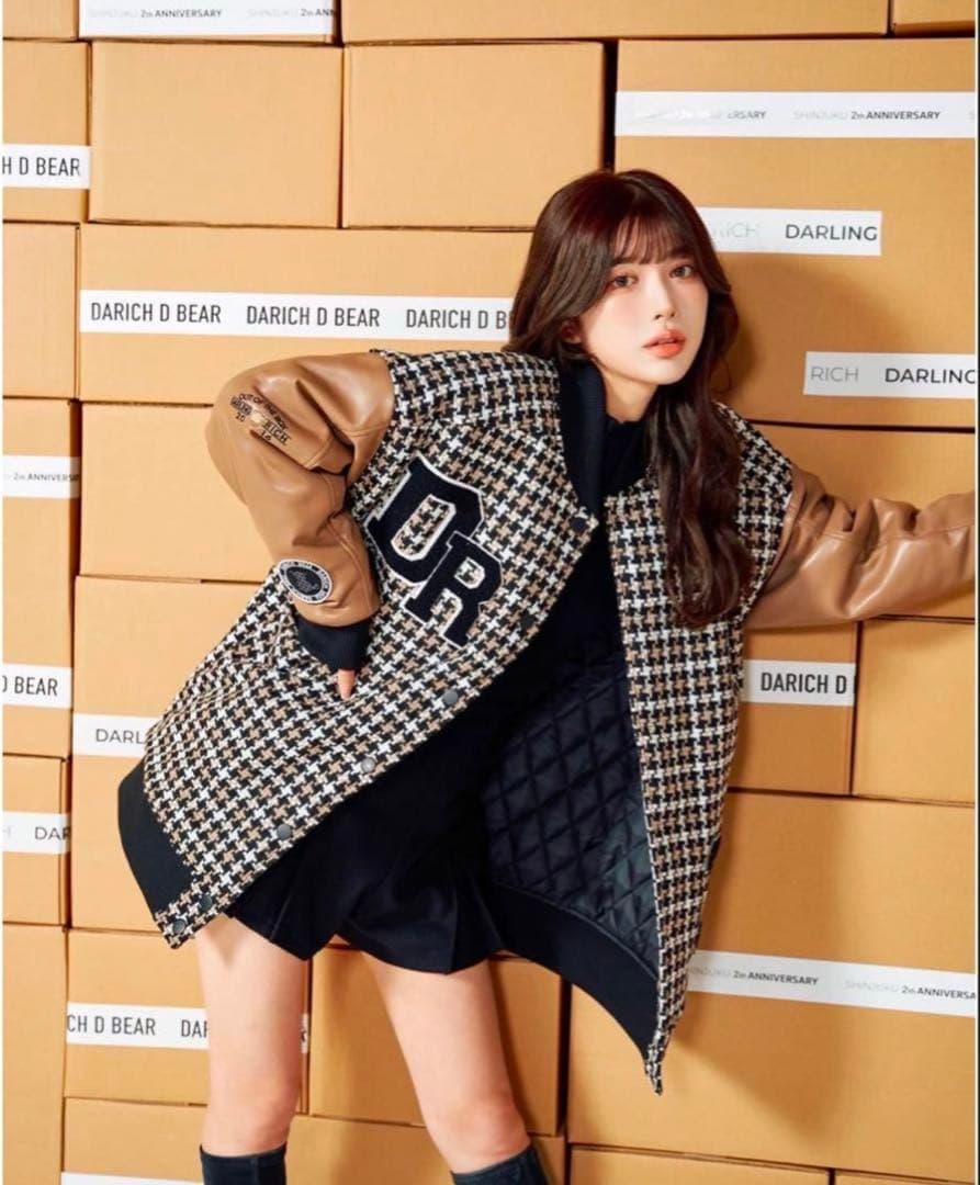 Dベアチェックビッグ スタジャン ダーリッチ Darich モカ