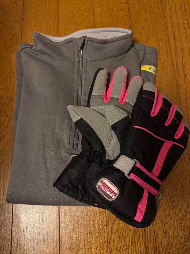 バートンウエア上下セット キッズLサイズ 手袋インナー追加