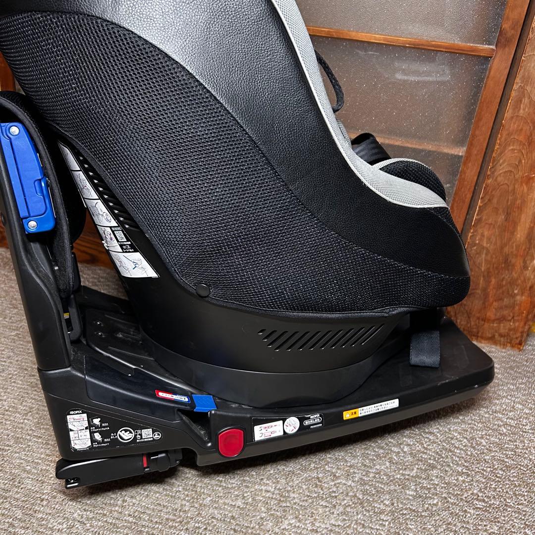 美品 Aprica アップリカ クルリラ モアレラブラックISO-FIX