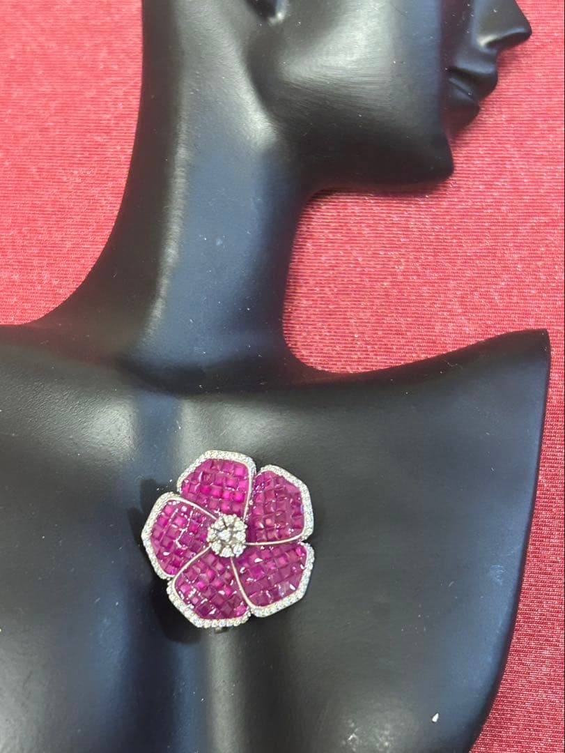 ✨ジュエリーRAmuu❣️ミステリーセッティングルビーブローチ