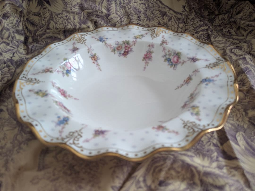 No2.ロイヤルクラウンダービーロイヤルアントワネット26㎝未使用スーププレート