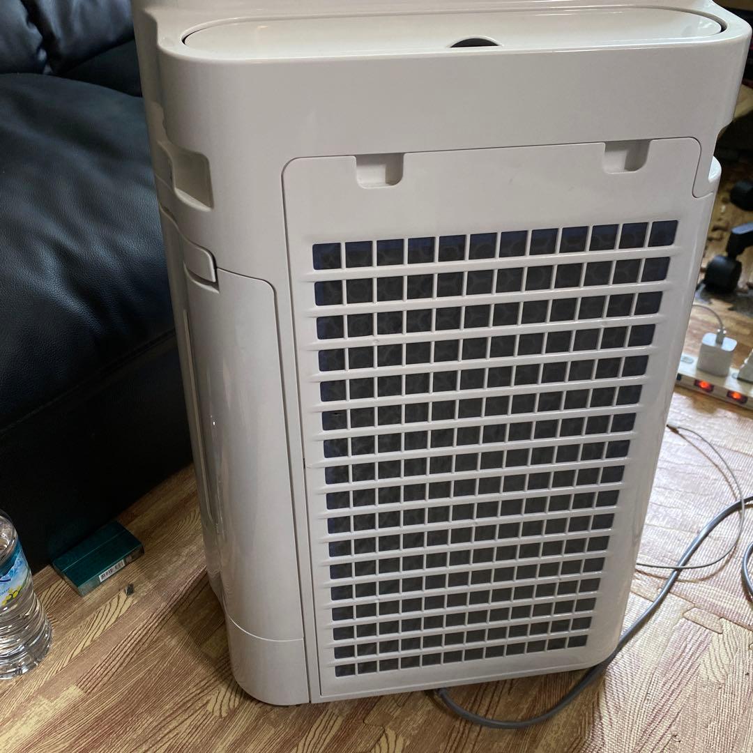 SHARP 加湿空気清浄機 KC-R50-W 2023年製