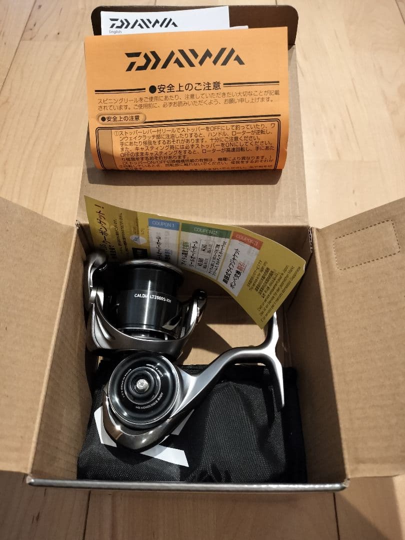 DAIWA 25 CALDIA LT2500S-XH スピニングリール