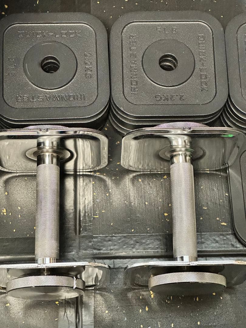 クイックロックダンベル68kg(34kg×2)、純正スタンドセット