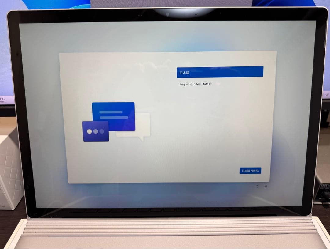 Microsoft surface book2 15インチ