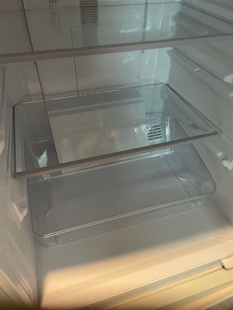 【大人気】シャープ 2ドア冷蔵庫 SJ-D14D-W 137L 2018年製