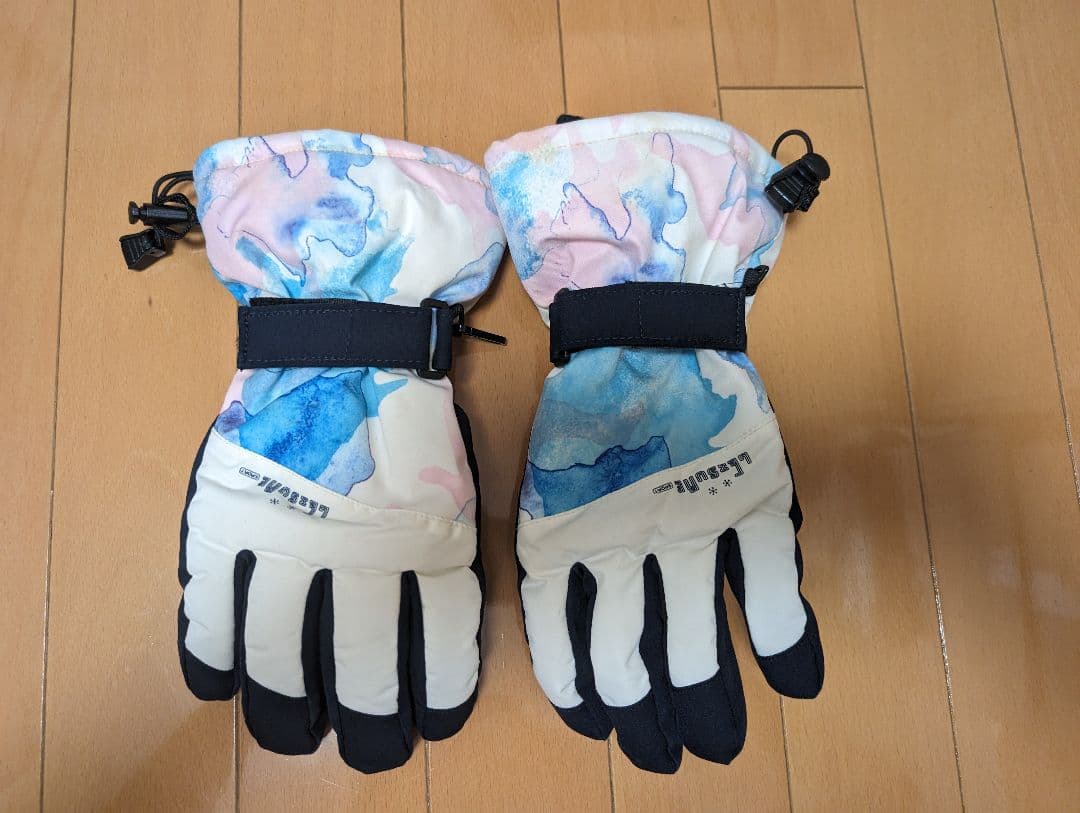 スノーボード用ウェアセット（ジャケット・パンツ・手袋・ゴーグル・プロテクター）