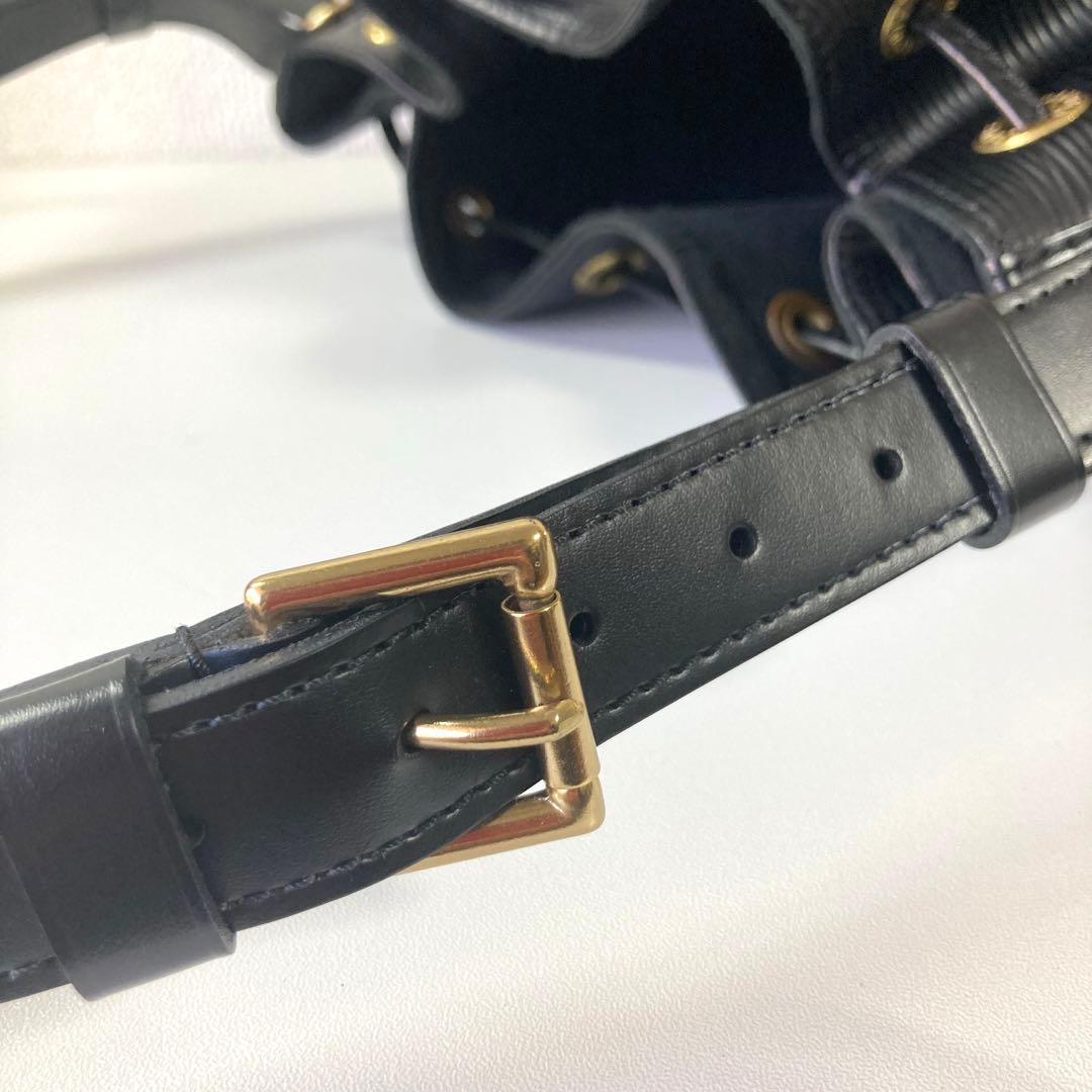 LOUIS VUITTON エピレザー プチノエ ノワール 黒 バケットバッグ