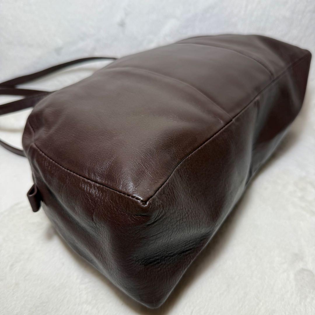 極美品 北欧暮らしの道具店 一田憲子さんとつくったラウンドレザー