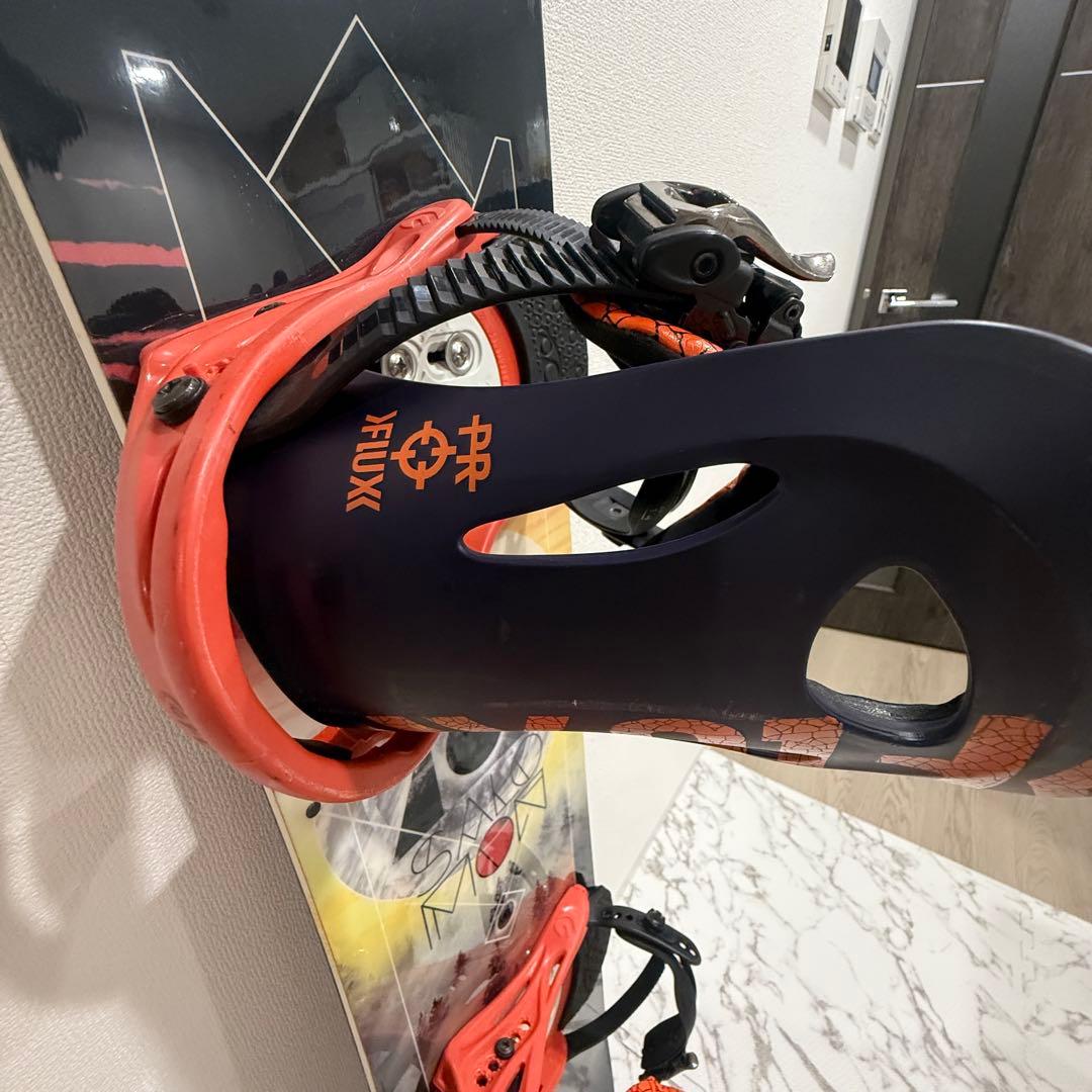 SALOMON スノーボード SUBJECT149 FLUX ビンディング　RP