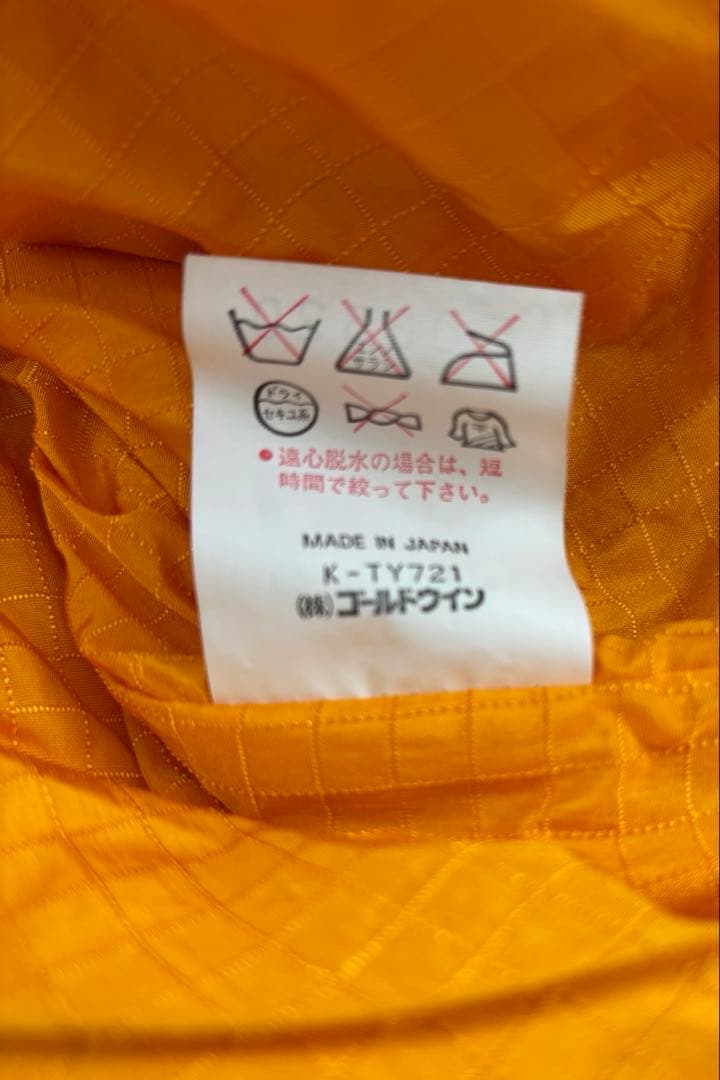 Goldwin フード付き　ジャケット　スキー　スノボ　ウェア