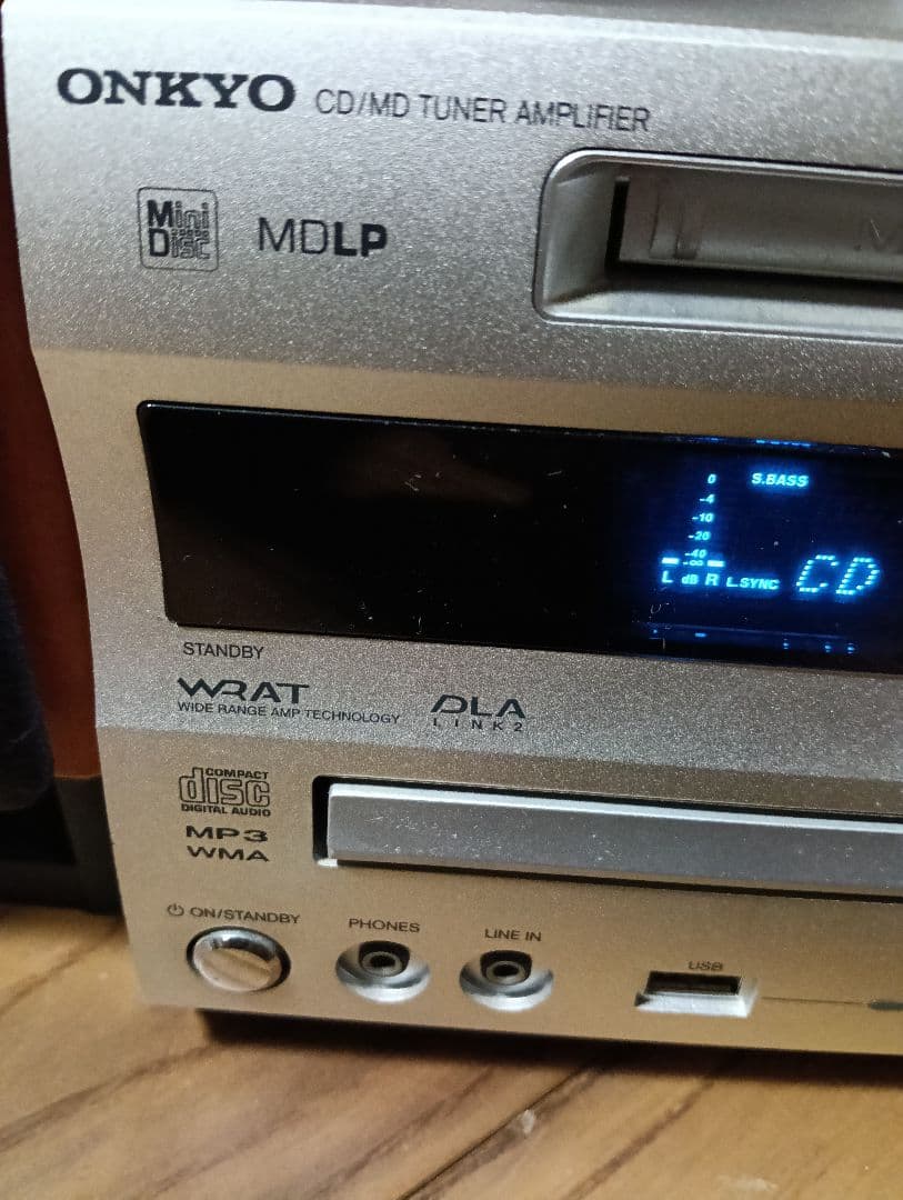 ONKYO CD/MDコンポ 　FR-N7FX本体 スピーカーセット