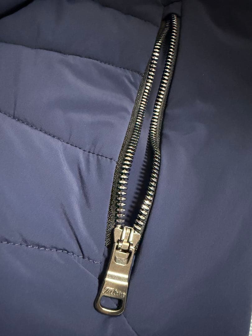 タイトリスト　ストレッチ中綿ジャケット　L インサレーション