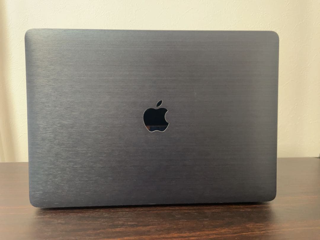 【送料無料】MacBook Air M1 256GB スペースグレー